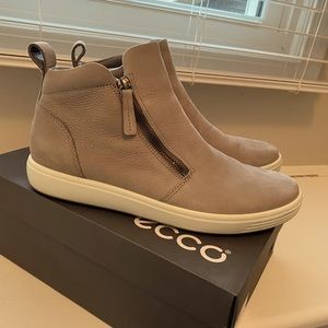 Ecco bootie sneaker